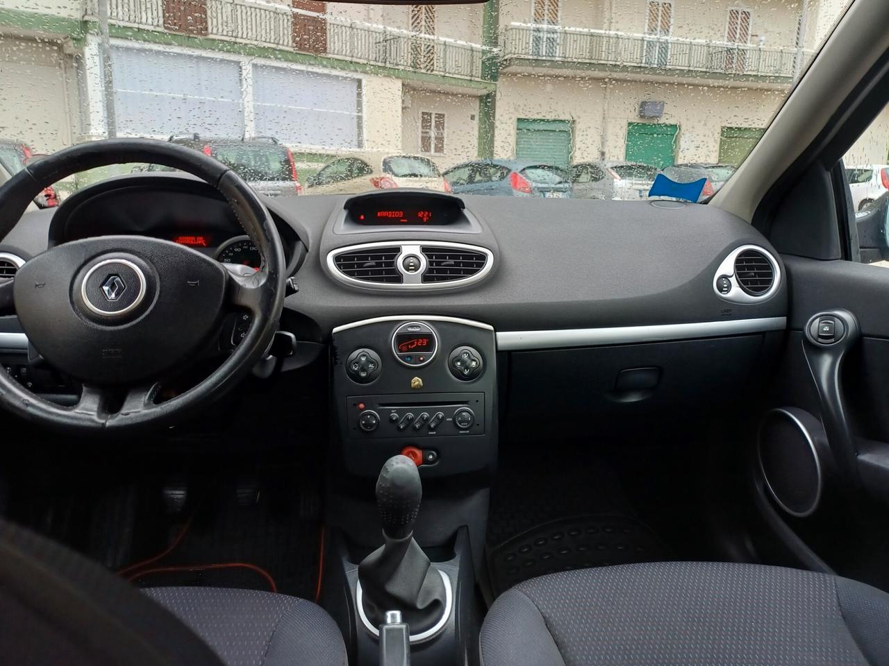 Renault Clio Storia 1.2 5 porte GPL Confort