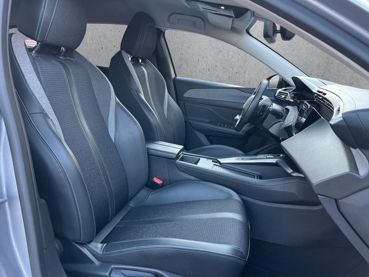 Peugeot 308 BlueHDi 130 S&S EAT8 Allure Pack