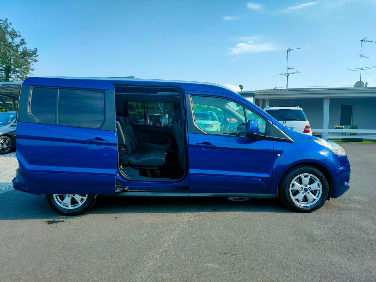 Ford Tourneo Connect 1.5 TDCi 120 CV Titanium FULL OPTIONAL