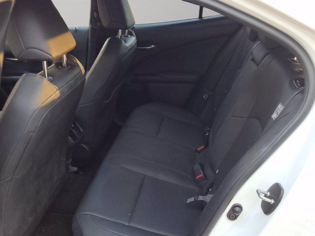 LEXUS Ux 250h 2.0 design 2wd cvt del 2023