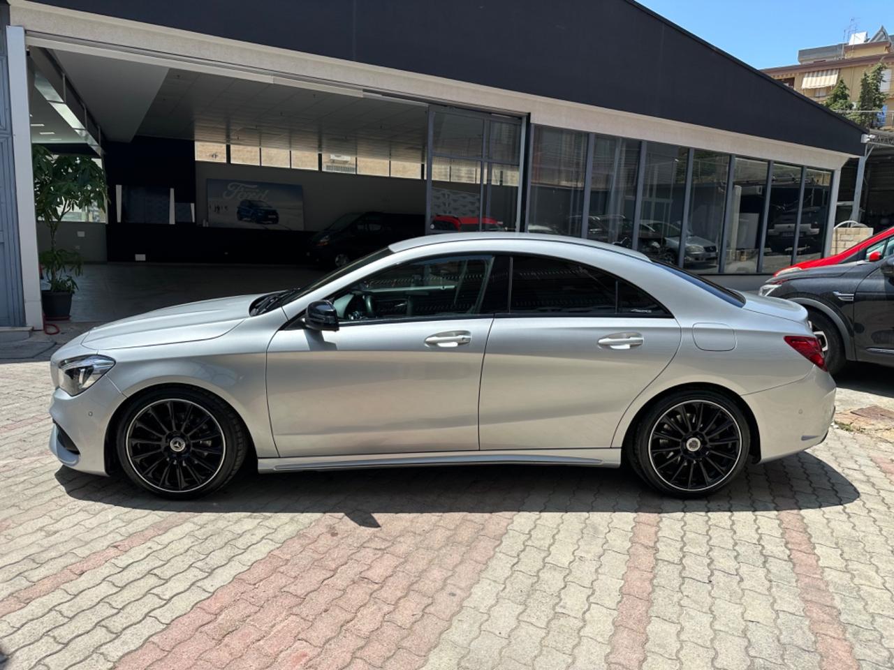 Mercedes-benz CLA 200 d Automatic Premium 2017