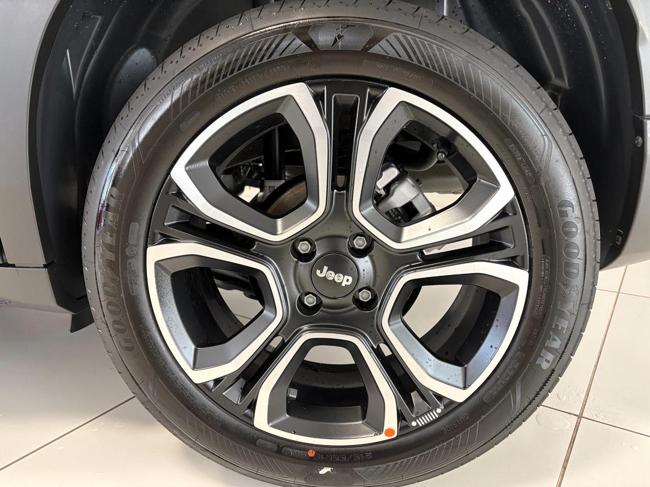 Jeep Avenger 1.2 Turbo 100 CV Summit