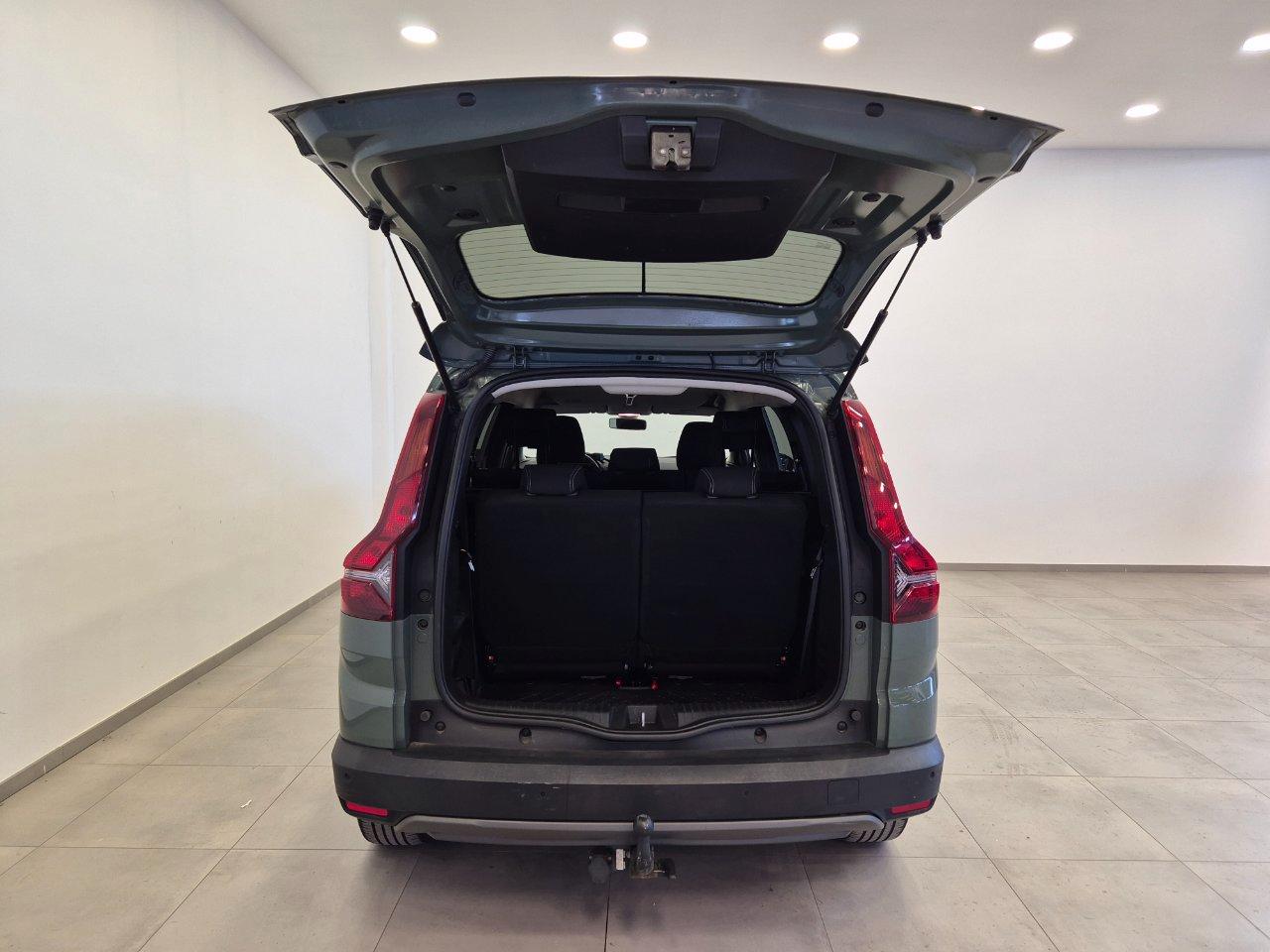 Dacia Jogger 1.0 tce Comfort Gpl 100cv 7p.ti - UNIPROPRIETARIO - NEOPATENTATI - Gancio