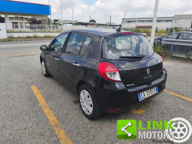 RENAULT Clio 1.2 16V 5 porte Luxe