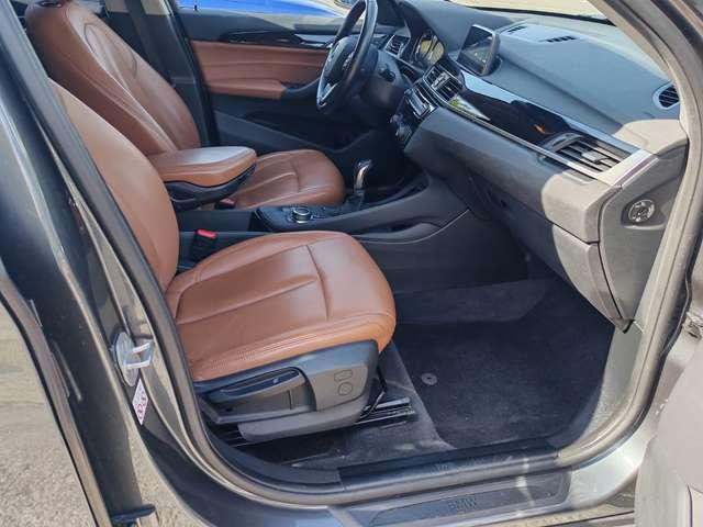 BMW X1 sdrive16d Business my18 (((94000 km)))