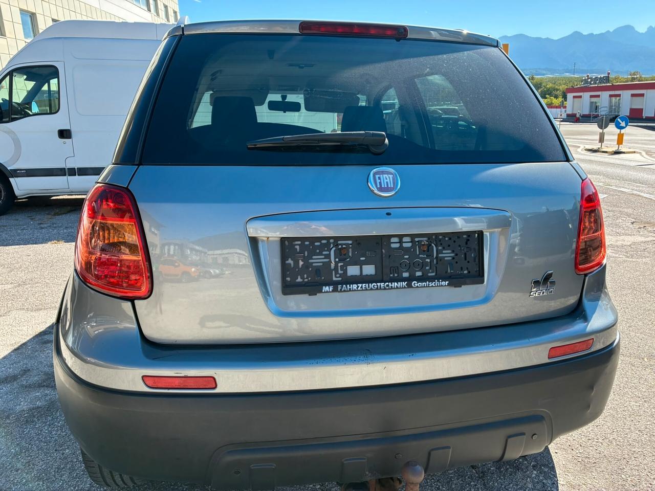 FIAT SEDICI 4x4 2.0 MULTIJET 135CV 6M GANCIO TRAINO