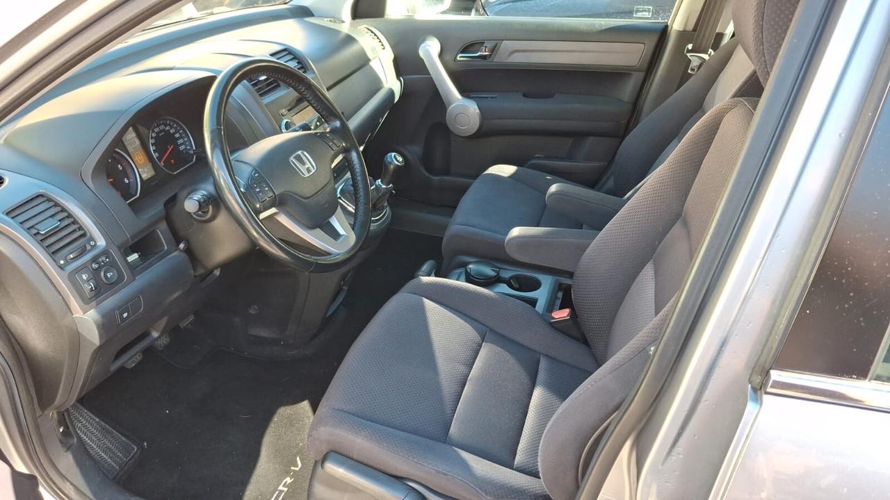 Honda CR-V 2.2 i-CTDi 16V Advance DPF