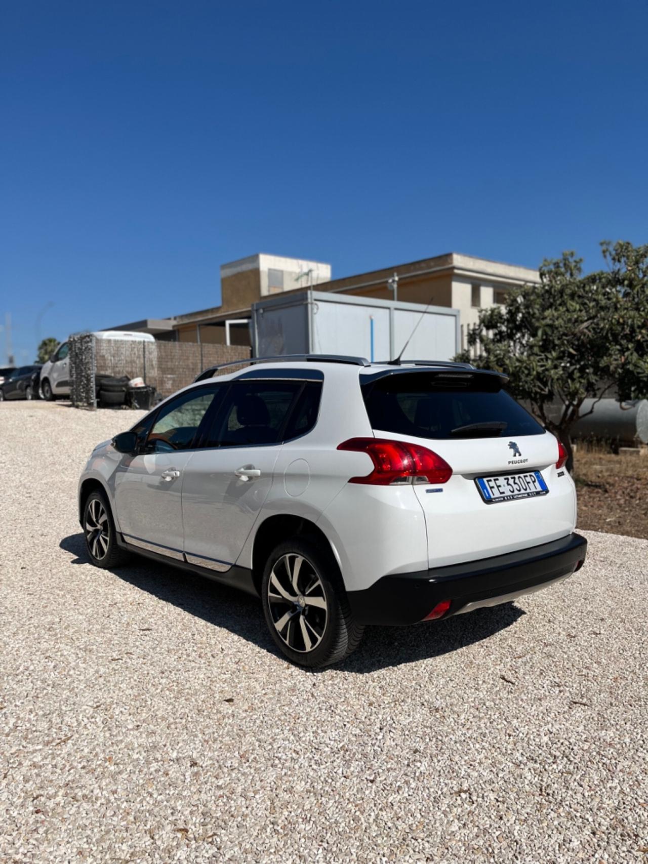 Peugeot 2008 BlueHDi allure