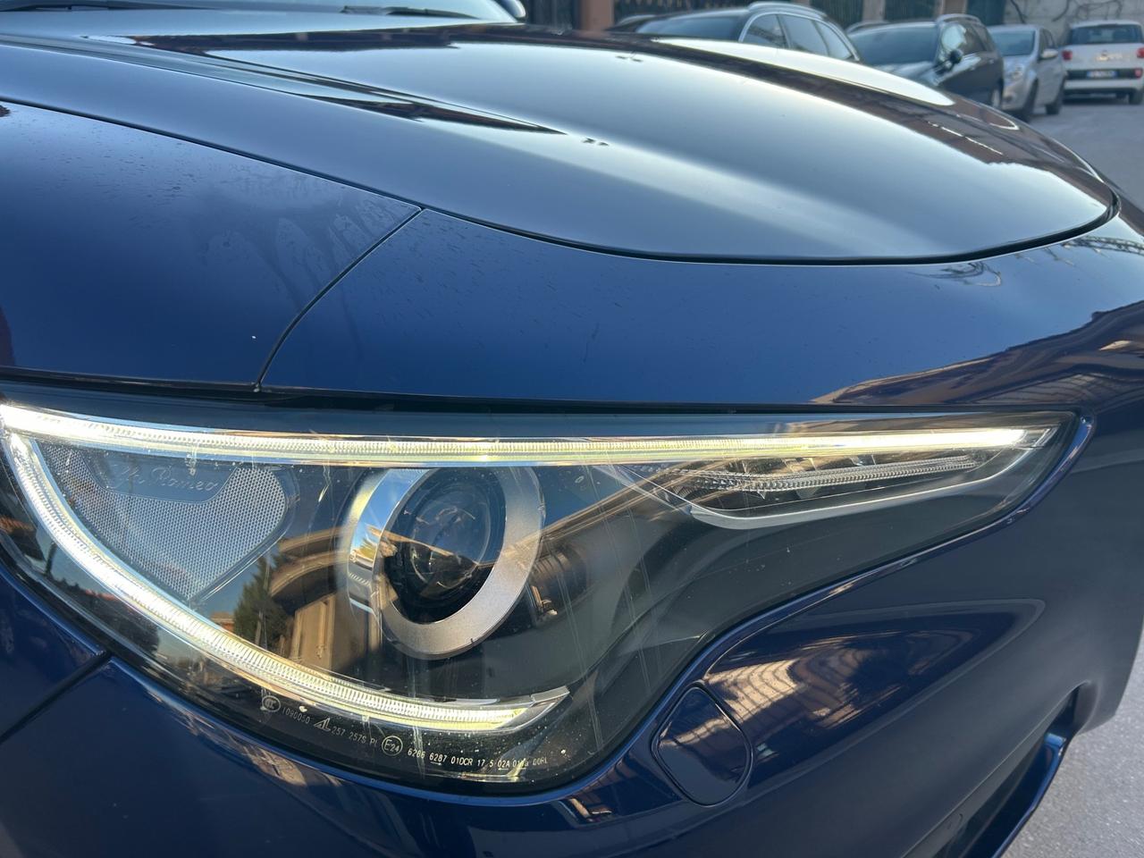 Alfa Romeo Stelvio 2.2 Turbodiesel 190 CV AT8 RWD Executive