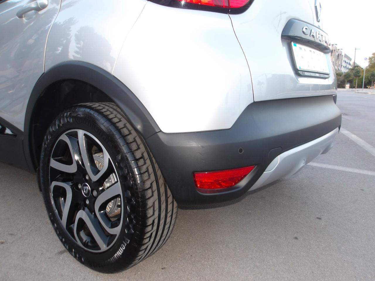 RENAULT CAPTUR 900 BENZ-KM 44.000-GARANZIA FULL