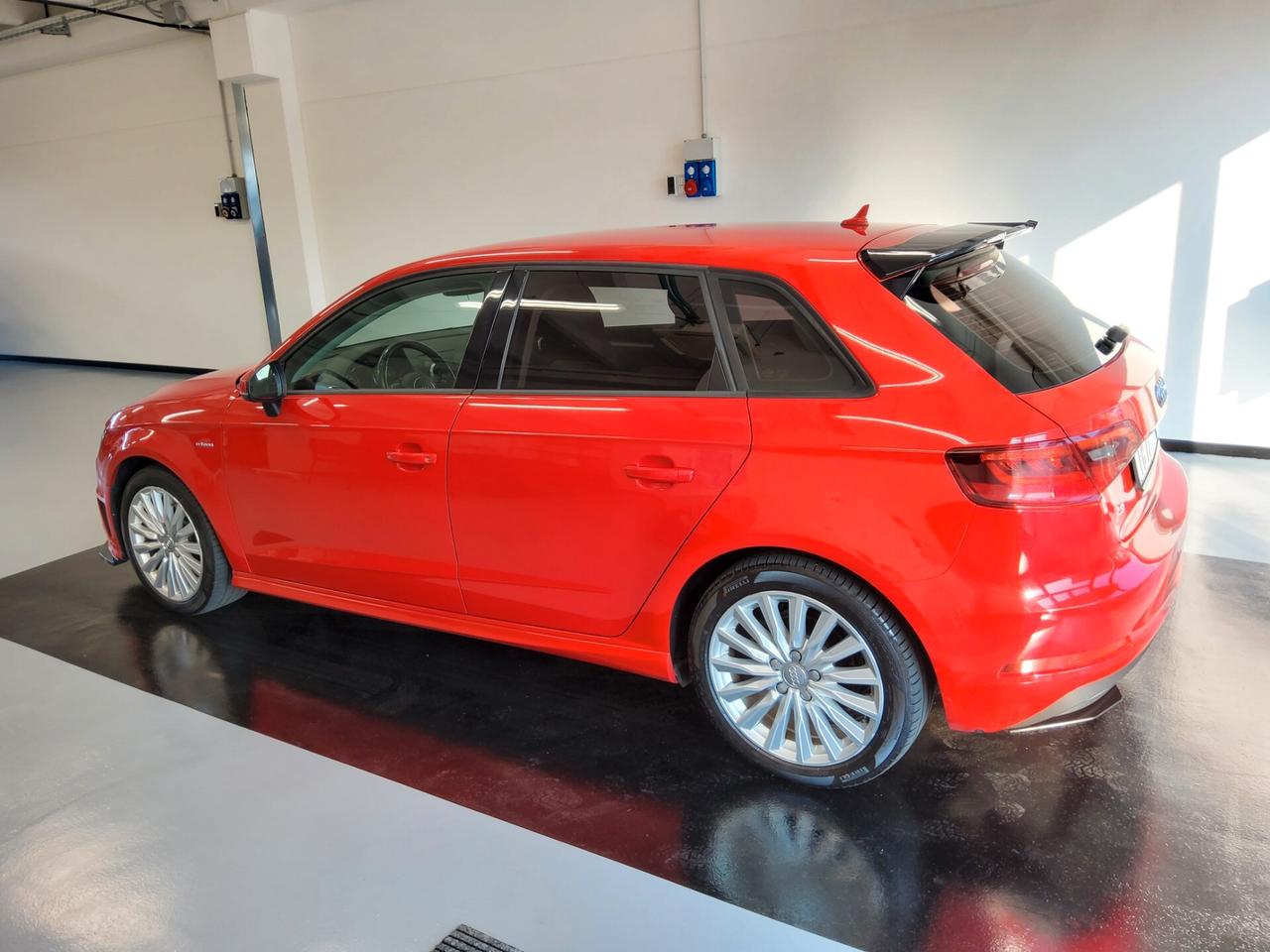 Audi A3 Sportback 1.4 TFSI e-tron Ambition
