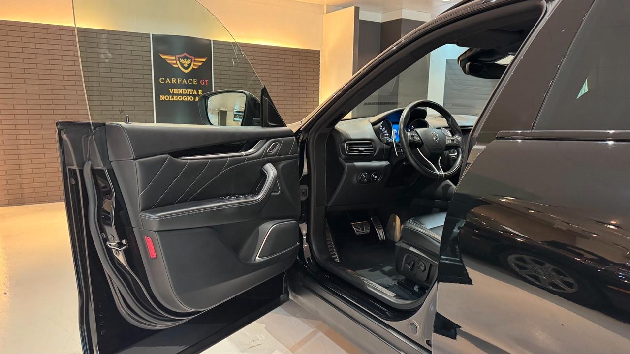 Maserati Levante V6 430cv AWD Gransport - 2019
