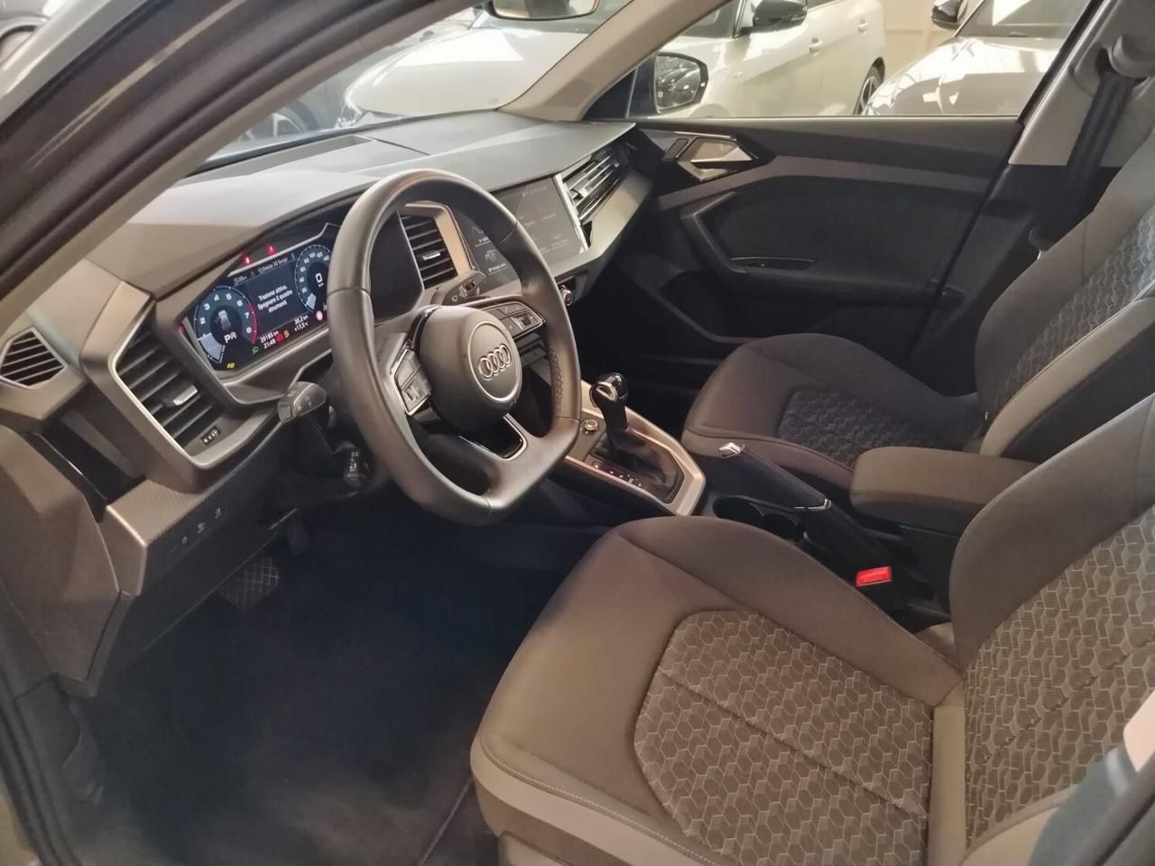 AUDI A1 2ª serie A1 SPB 30 TFSI S line edition