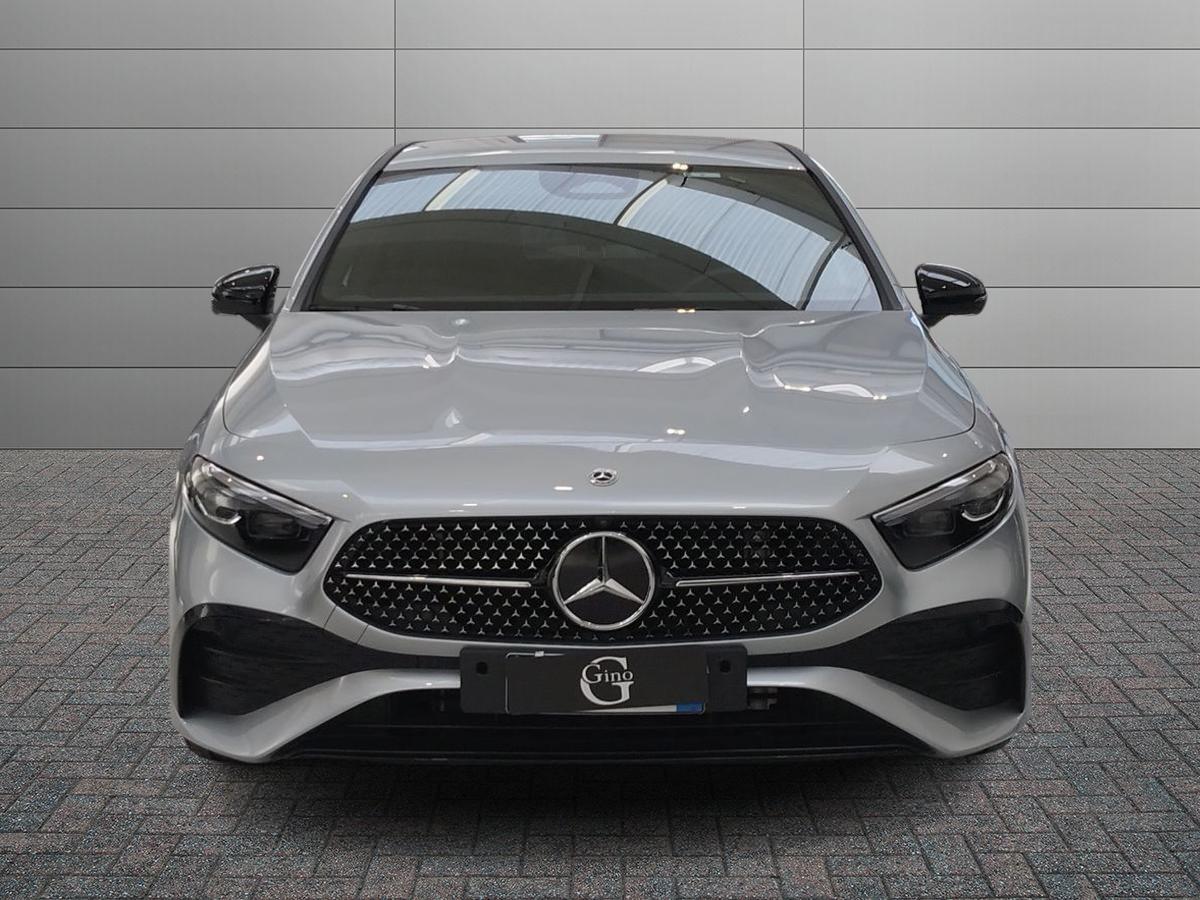 Mercedes-Benz Classe A - W177 2023 - A 180 d AMG Line Premium Plus auto