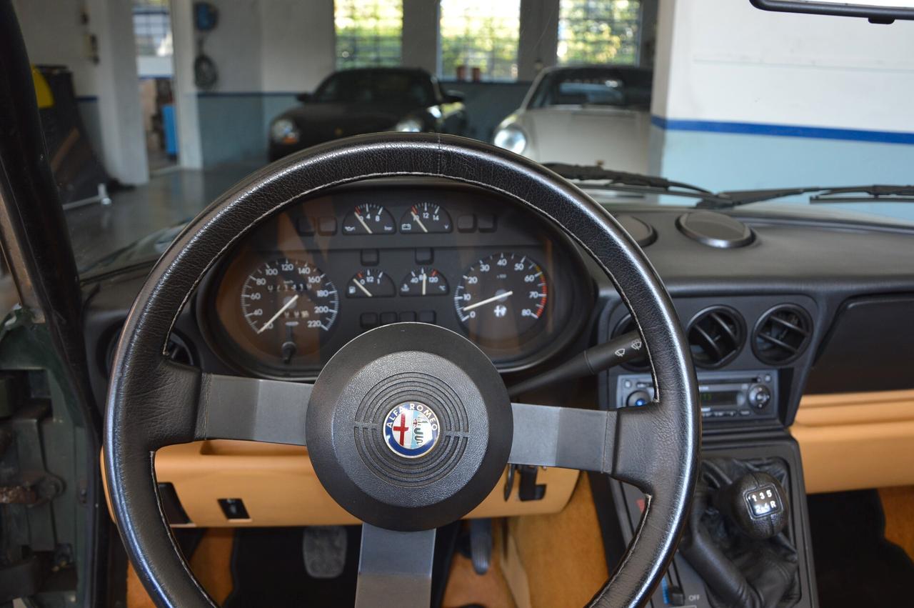 Alfa Romeo Spider 2.0i cat