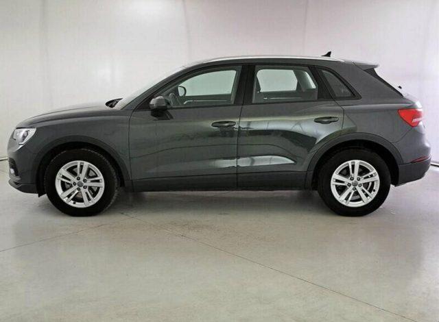 AUDI Q3 35 TDI S tronic Business