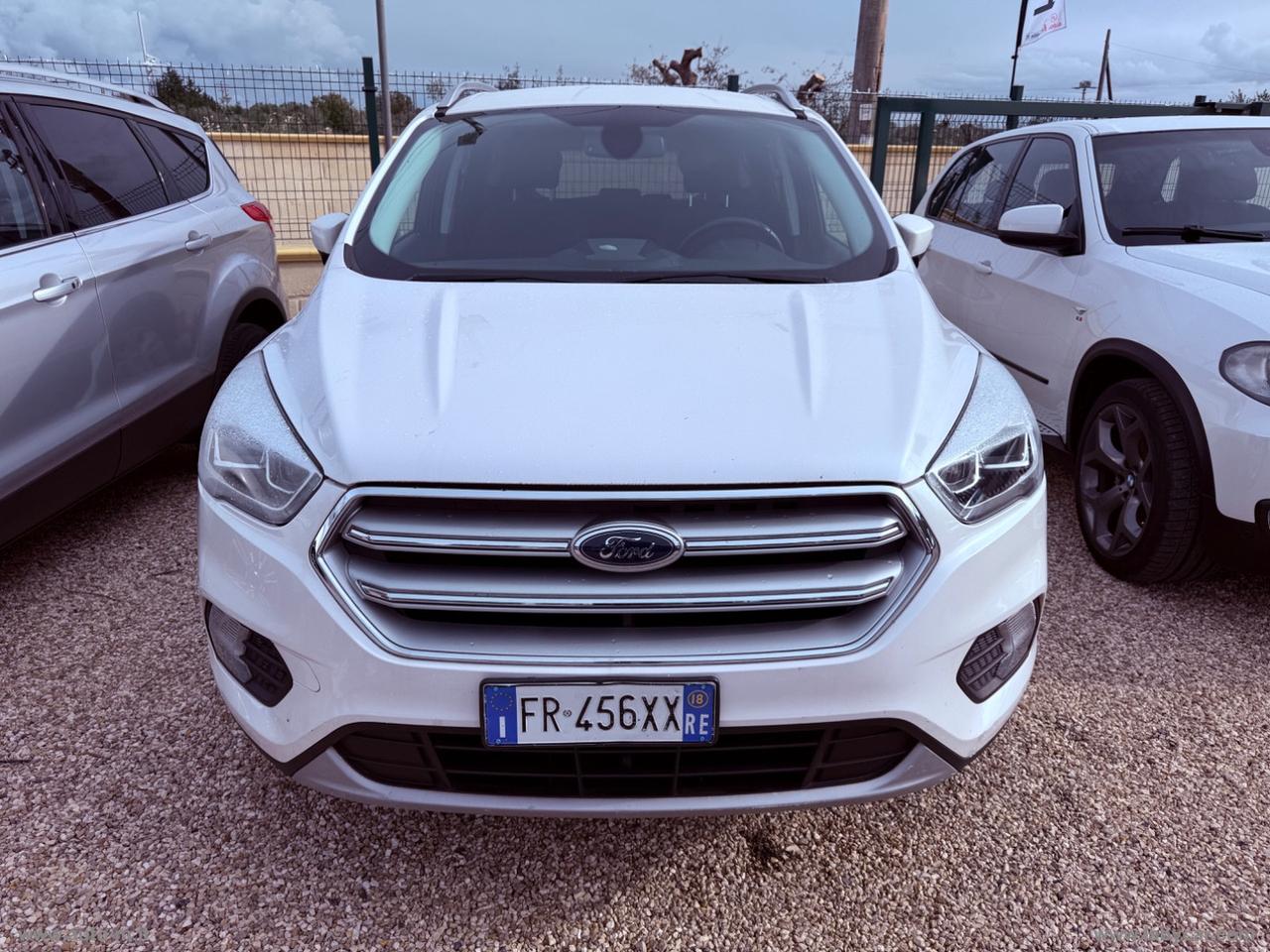 FORD Kuga 2.0 TDCI 150 CV S&S 2WD Titanium