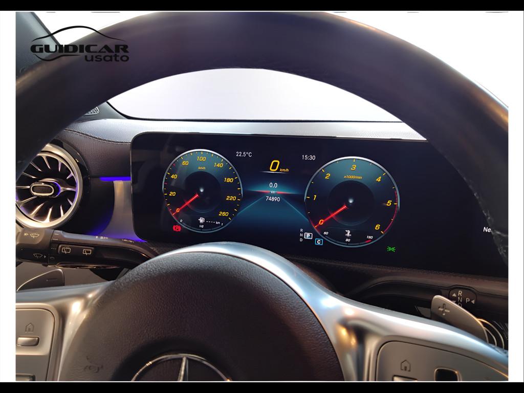 Mercedes-Benz Classe A - W177 2018 - A 180 d Premium auto