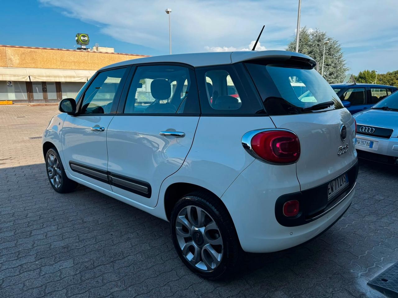 Fiat 500L Living 0.9 TwinAir Turbo Natural Power Lounge