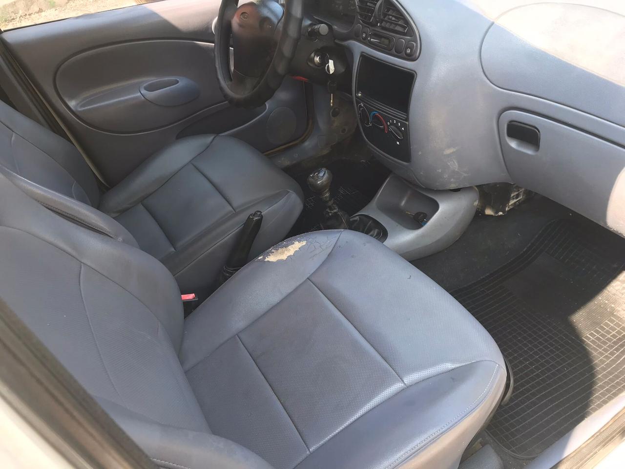 Ford Courier 1.8 diesel 60 cv cat Van