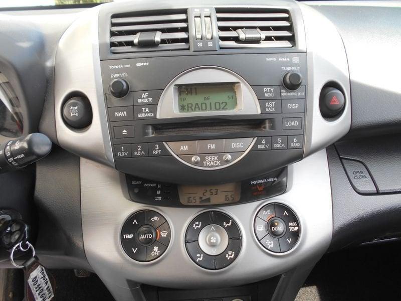 Toyota RAV4 RAV4 2.2 D-4D 136 CV Sol