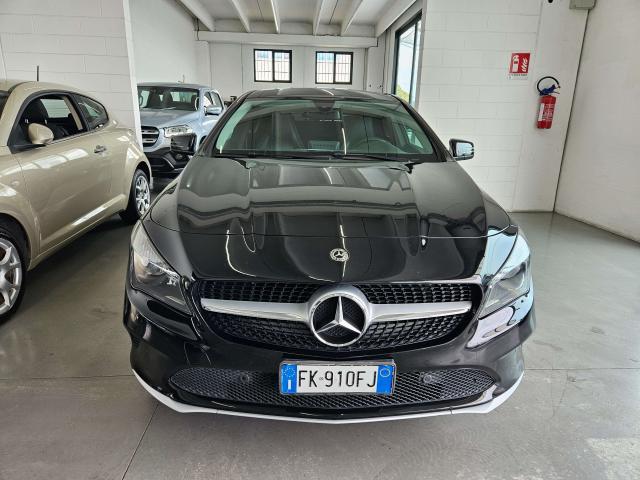 Mercedes-Benz CLA 180 Shooting Brake d Premium auto FL