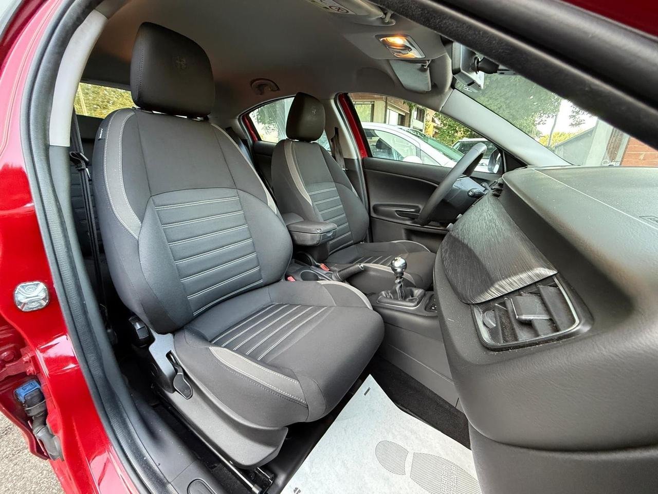 Alfa Romeo Giulietta 1.6 JTDm 120 CV Business