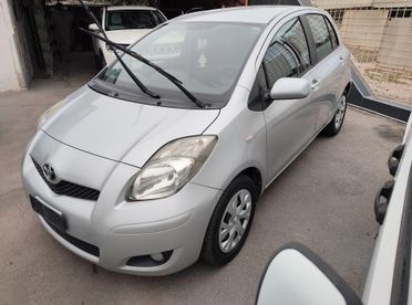 Toyota Yaris 1.4 DIESEL D-4D 90cv Sol