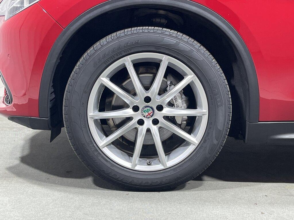 Alfa Romeo Stelvio 2.0 t Executive Q4 200cv auto my19