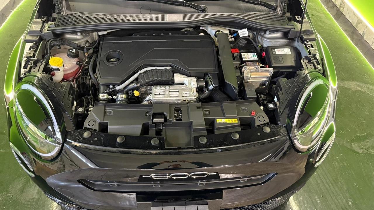 Fiat 600 Hybrid 110 CV DCT MHEV Icon