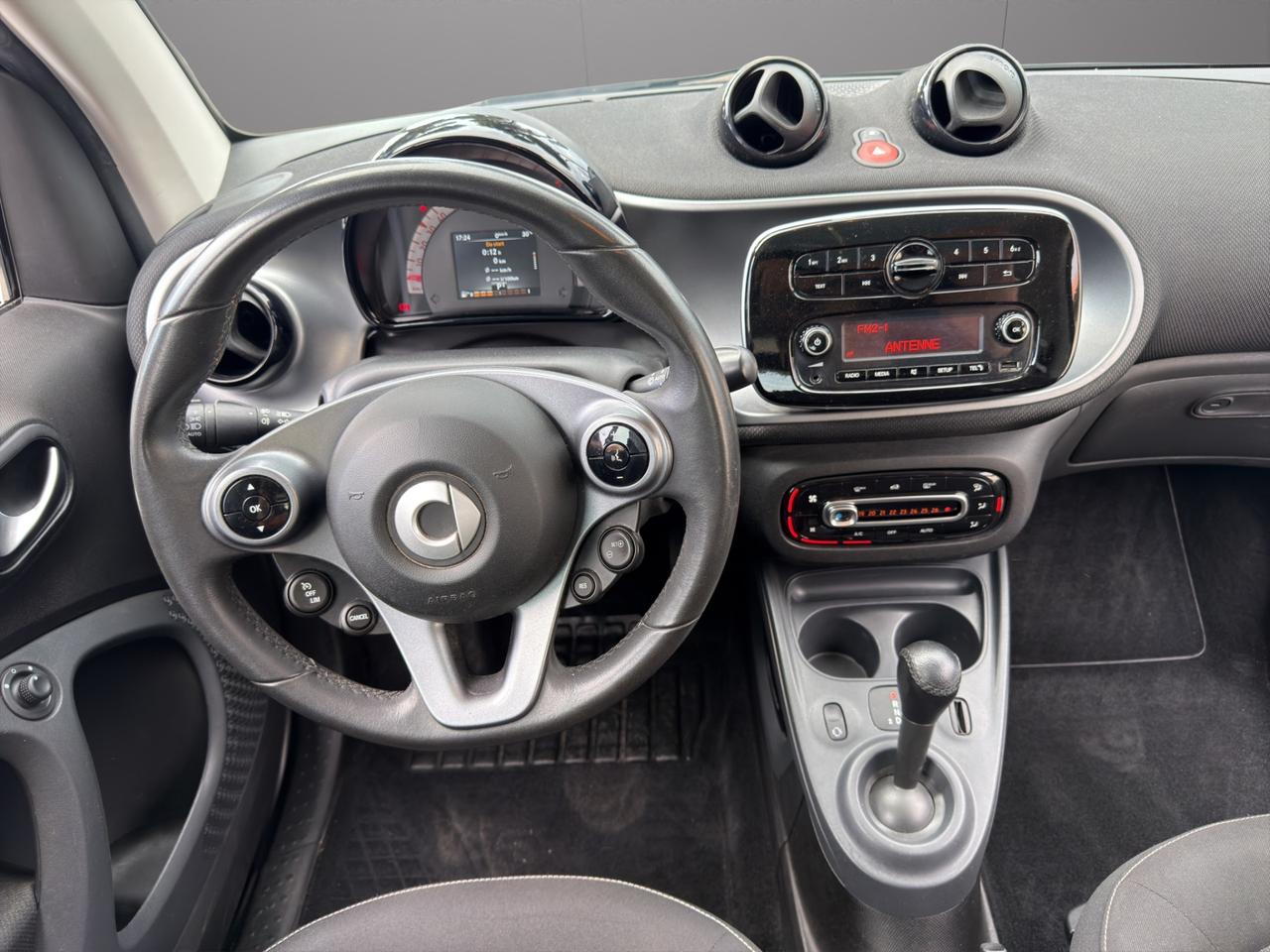 Smart fortwo coupe Fortwo 1.0 Passion - Unipro - Promo Fin - Cerchi in lega - Luci led - Tetto panoramico