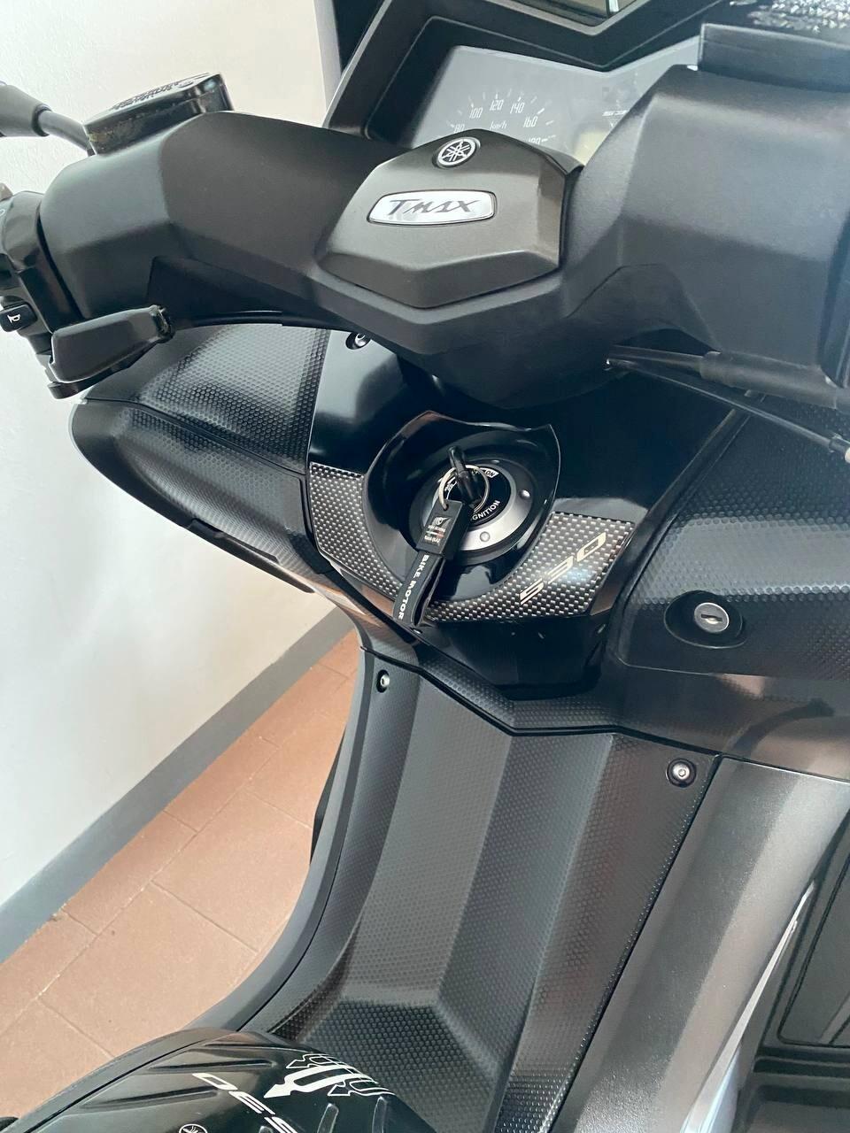 Yamaha T Max 530