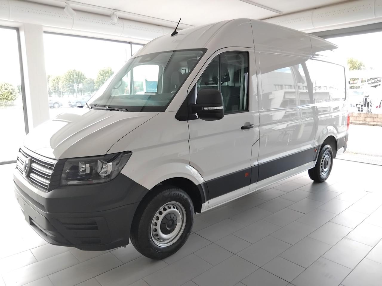 Volkswagen CRAFTER VAN 35 L3 H3 2.0TDI 140cv Aut. Porte 270°