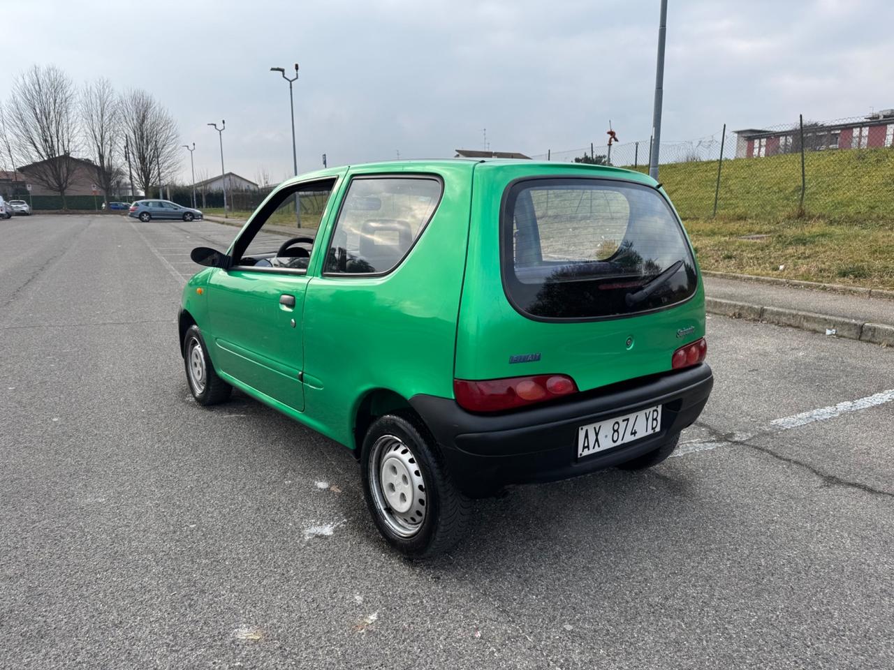 Fiat Seicento idonea anche ai neopatentati