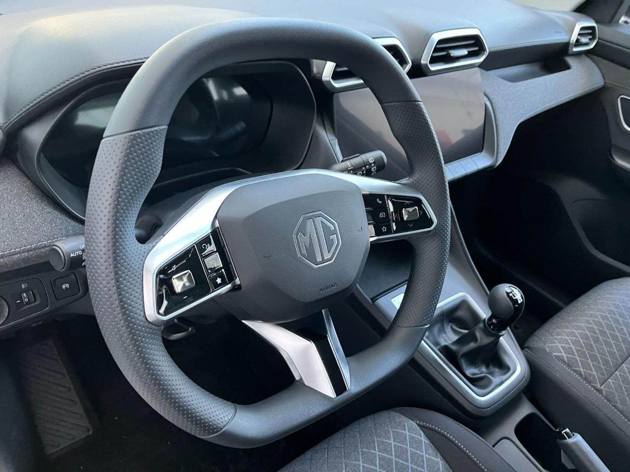 MG ZS (2024-->) ZS 1.5 Standard