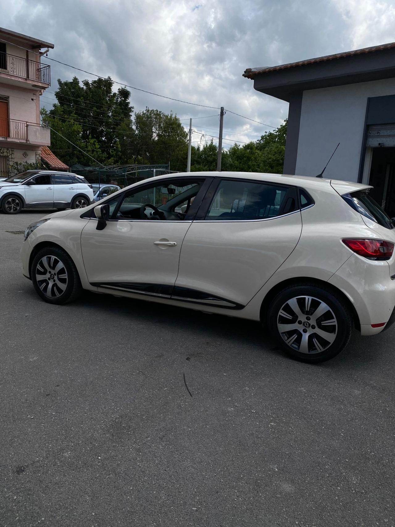 Renault Clio dCi 90cv