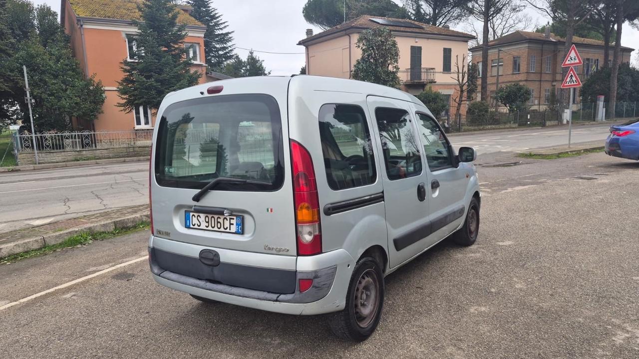 Renault Kangoo 1.5 dCi/82CV 5p. Privilège