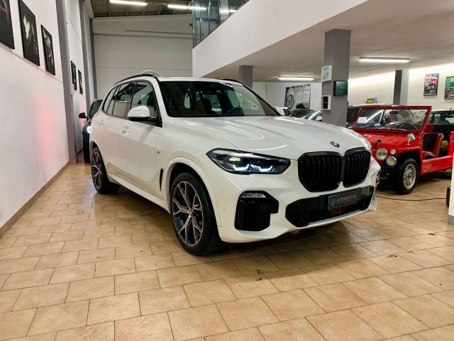 BMW X5 X5 G05 xdrive30d mhev 48V Msport auto Tetto Apribi