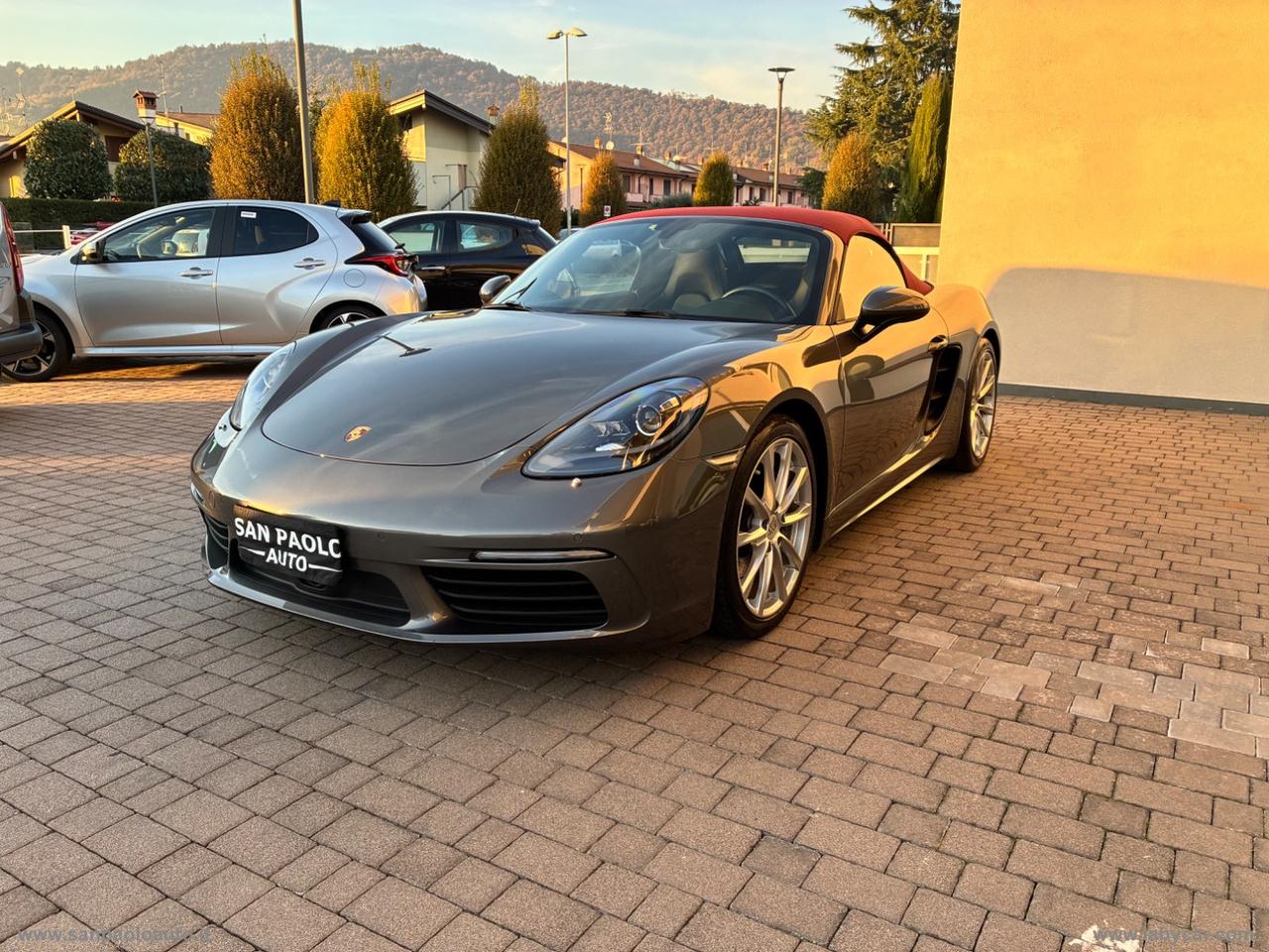 PORSCHE 718 Boxster
