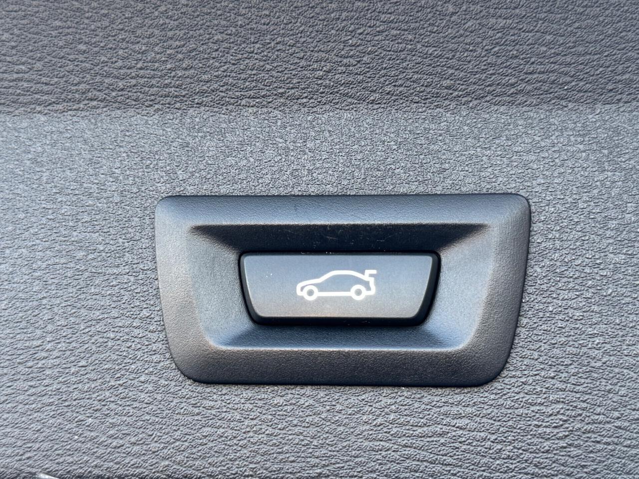 Bmw X1 sDrive18i Sport 70.000 Km Tagliandi BMW !