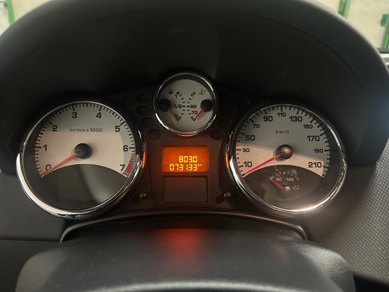 Peugeot 207 1.4 VTi 95CV 5p. XS Easy