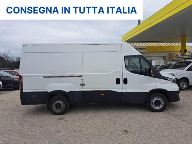 IVECO Daily 35S 16V 2.3 HPT L2H2-CRUISE-STUPENDO-SENSORI-