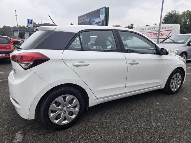 Hyundai i20 i20 5p 1.2 Classic 75cv