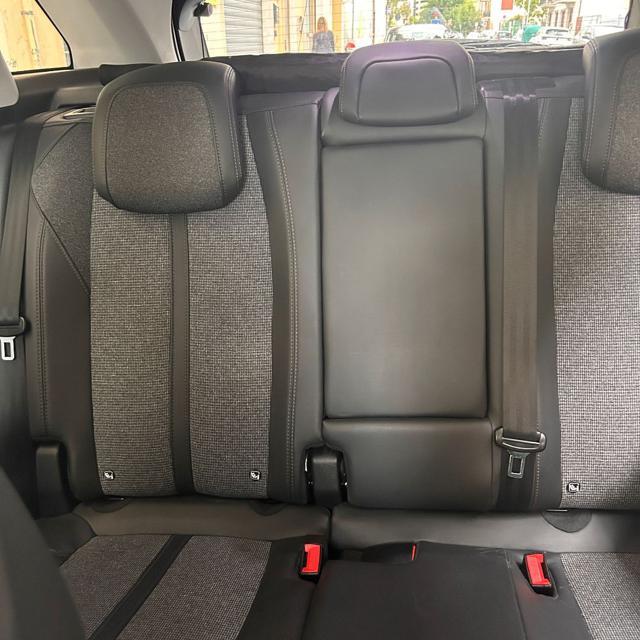 PEUGEOT 3008 BlueHDi 120 CV