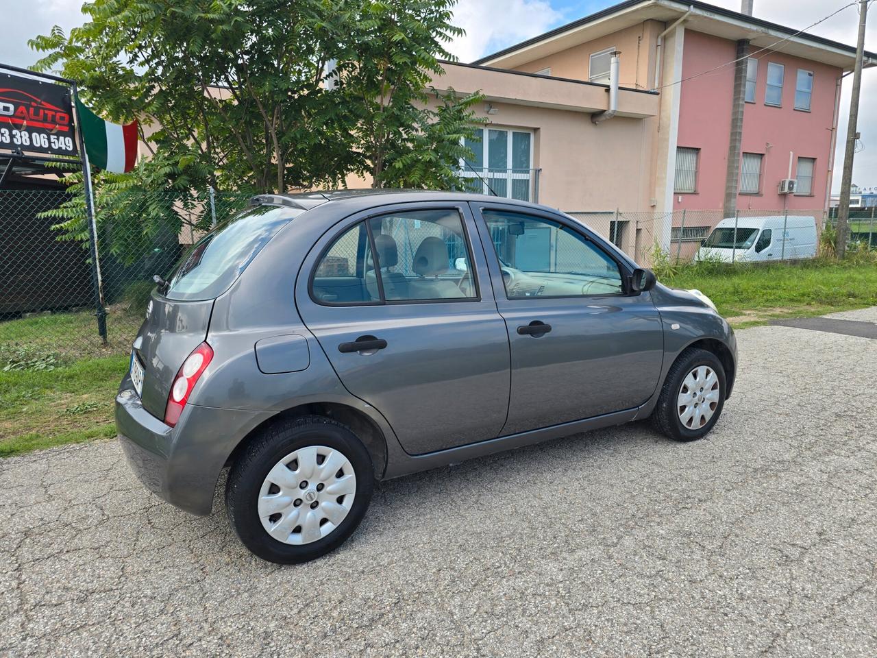Nissan Micra 1.0 Benzina con GARANZIA - NEOPATENTATI