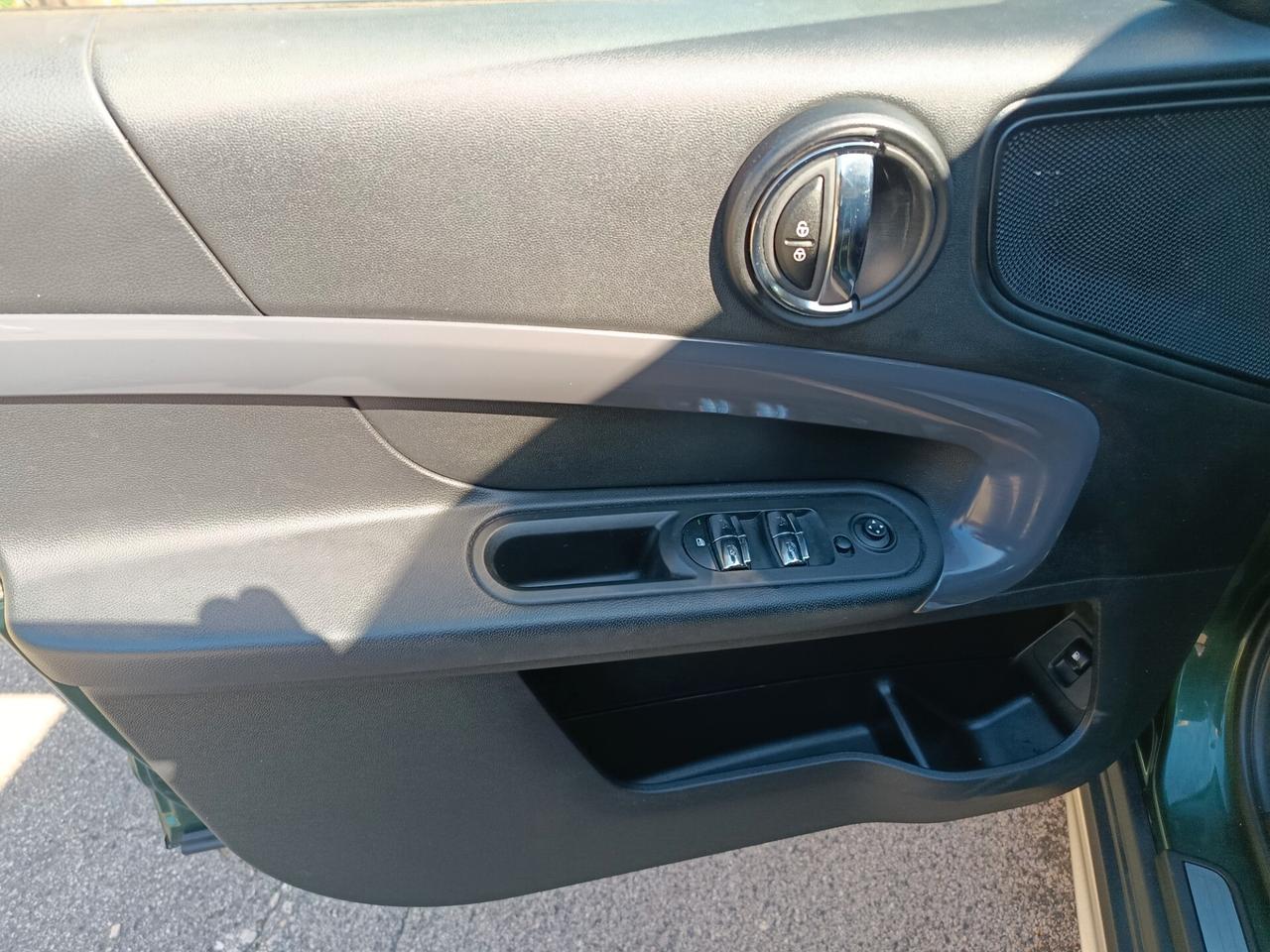 Mini Cooper Countryman 1.5 SE Hype ALL4 Automatica