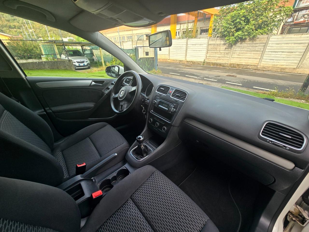 Volkswagen Golf 1.6 TDI 105CV-2012