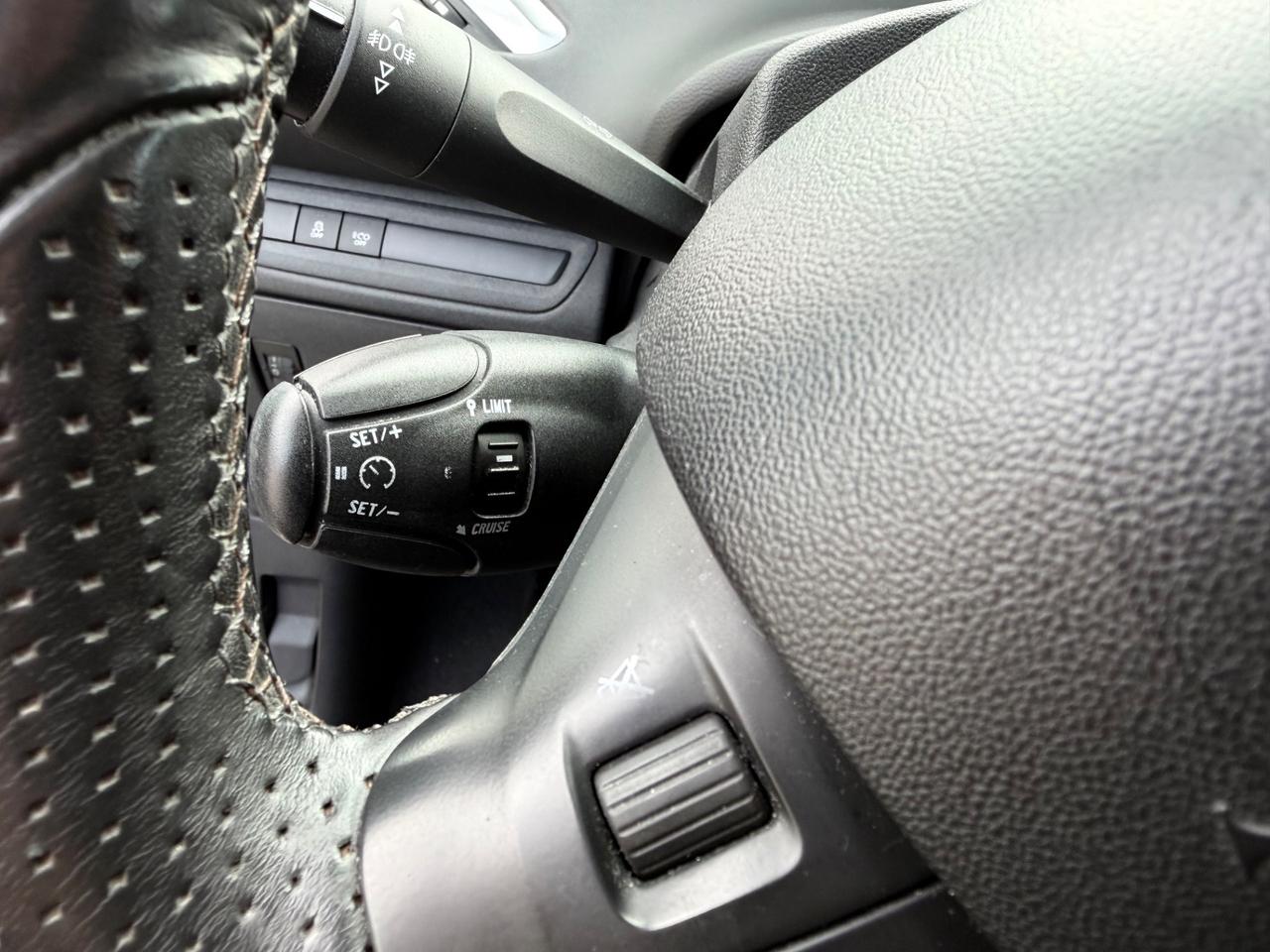 Peugeot 208 1.6 e-HDi 92 CV Stop&Start 3 porte Allure