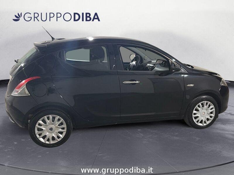 Lancia Ypsilon III 2011 Benzina 1.2 8v silver s&s 69cv