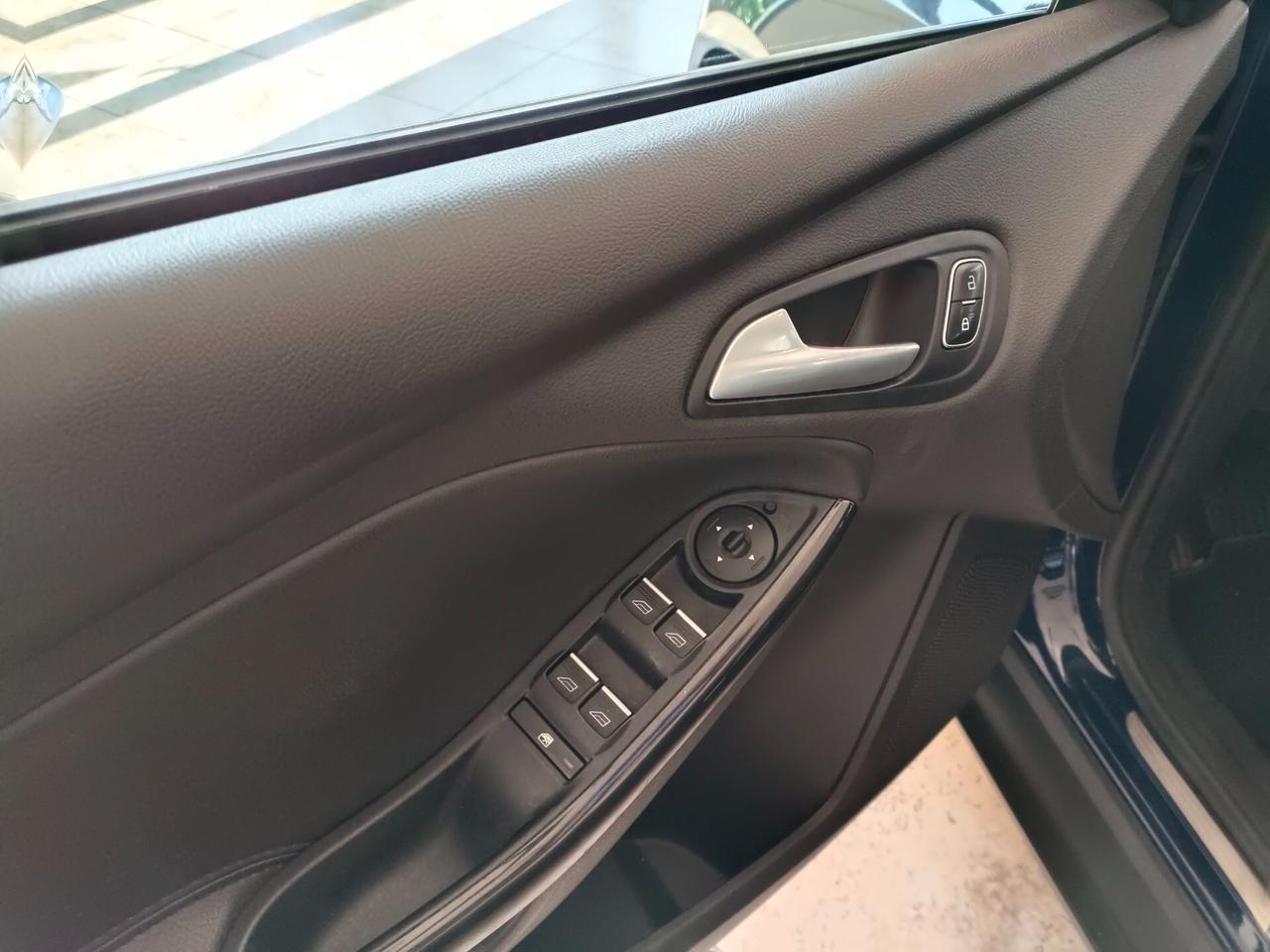 Ford Focus 1.0 EcoBoost 125 CV Start&Stop Titanium
